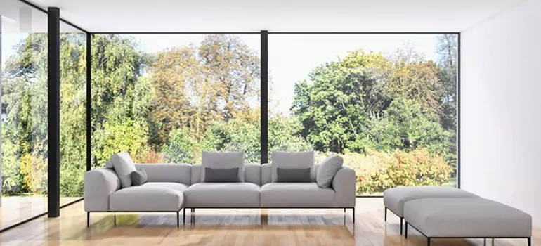 Tilt Out Window in Northdale, FL