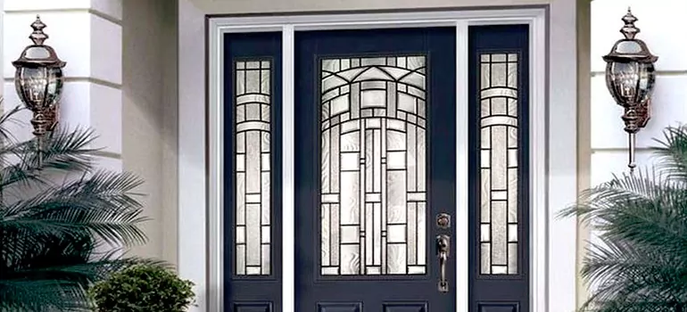 Craftsman Entry Door in Northdale, FL