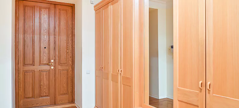 Prehung Wood Interior Doors in Northdale, FL